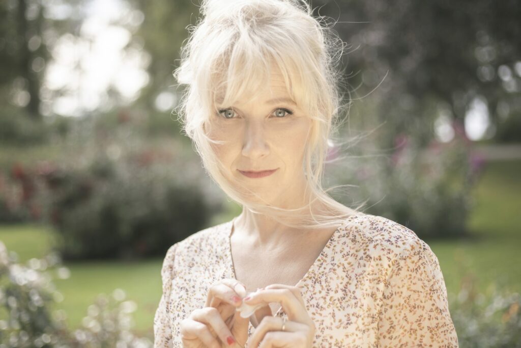 Susan Aho, Värttinä