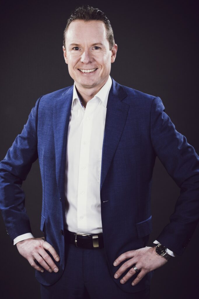 Juontaja, toimittaja Tomi Tuominen