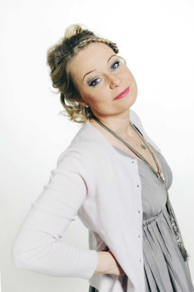 Juontaja Sari Tamminen