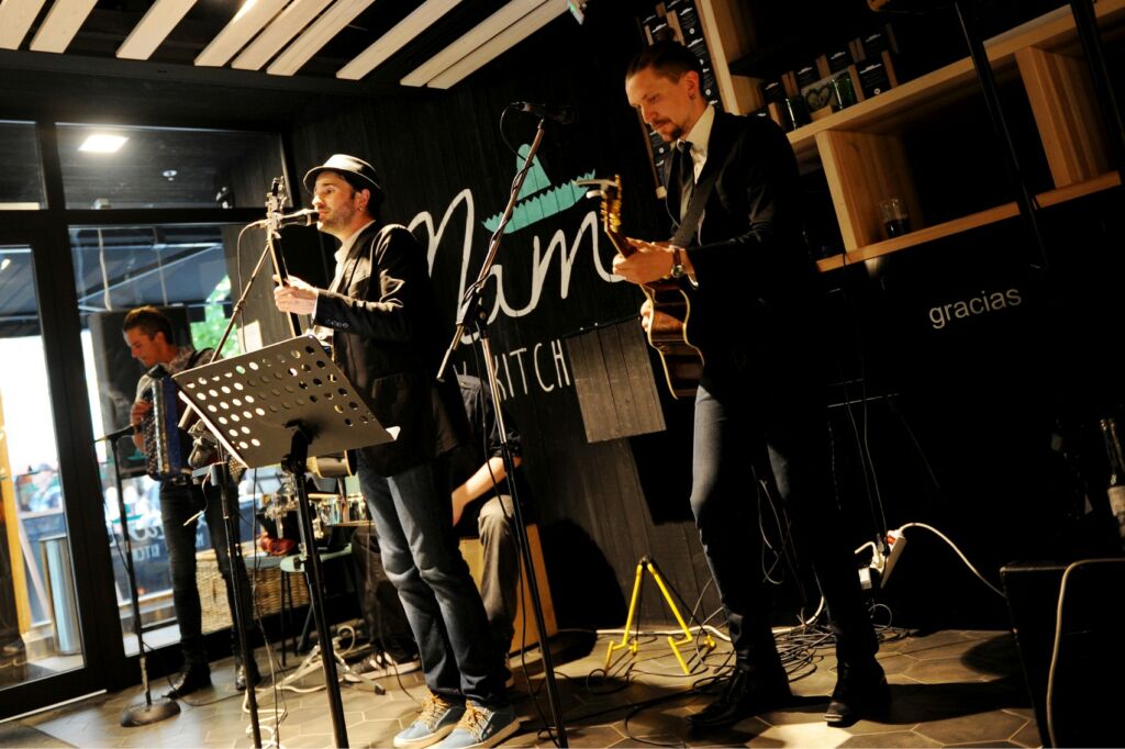 Uber Aber -bilebändi, Samuli Jokinen