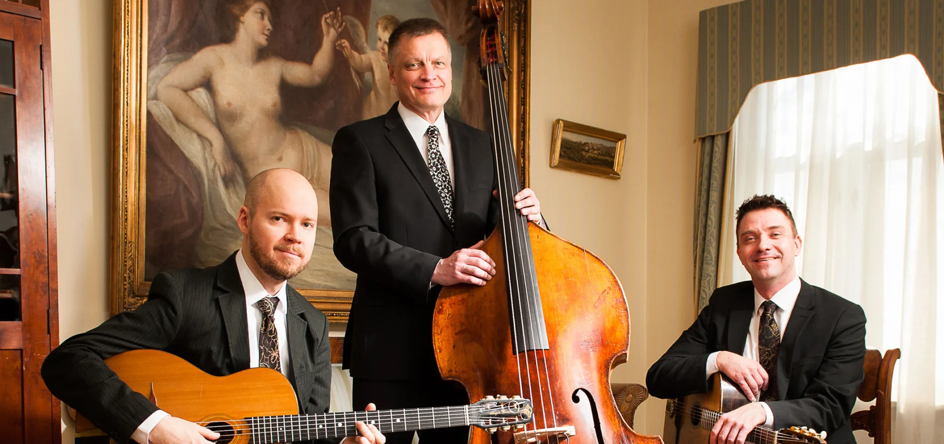 Wanha Swengi, a jazz and swing band.